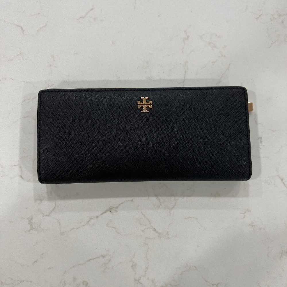 Tory Burch Robinson Slim Wallet